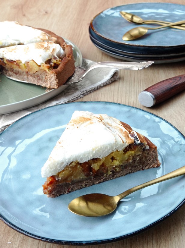 Tarte aux pommes meringuée