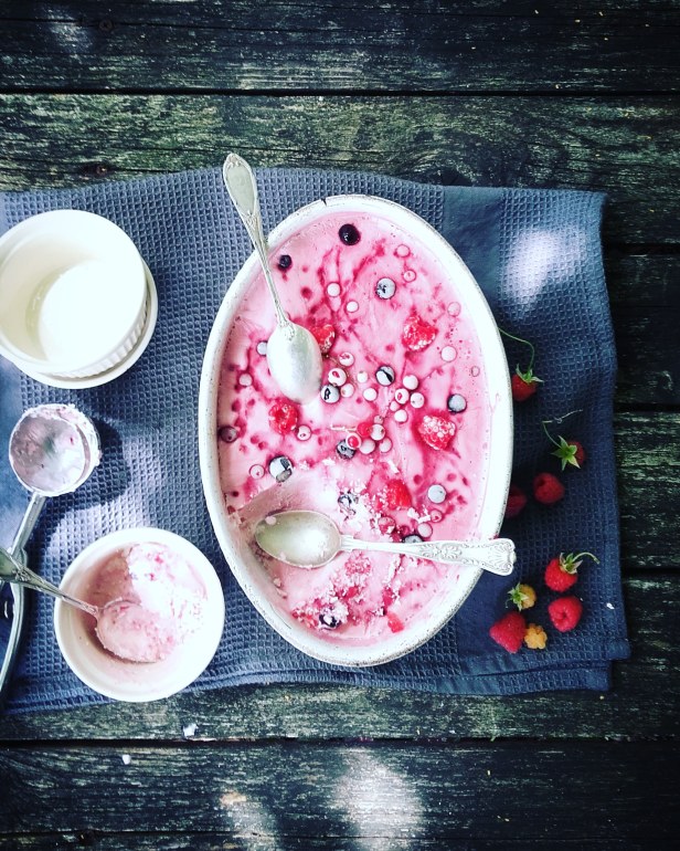 yaourt glacé à la framboise