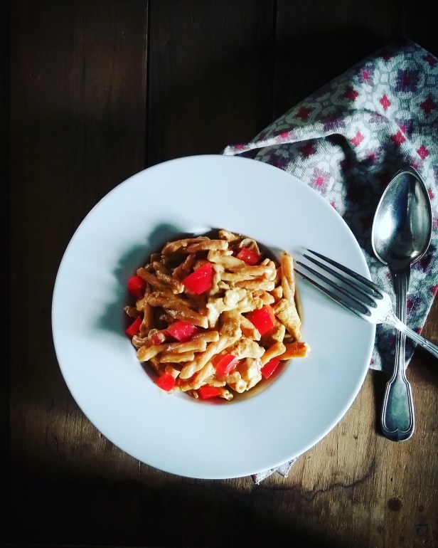 pasta butter chicken à la crème de coco