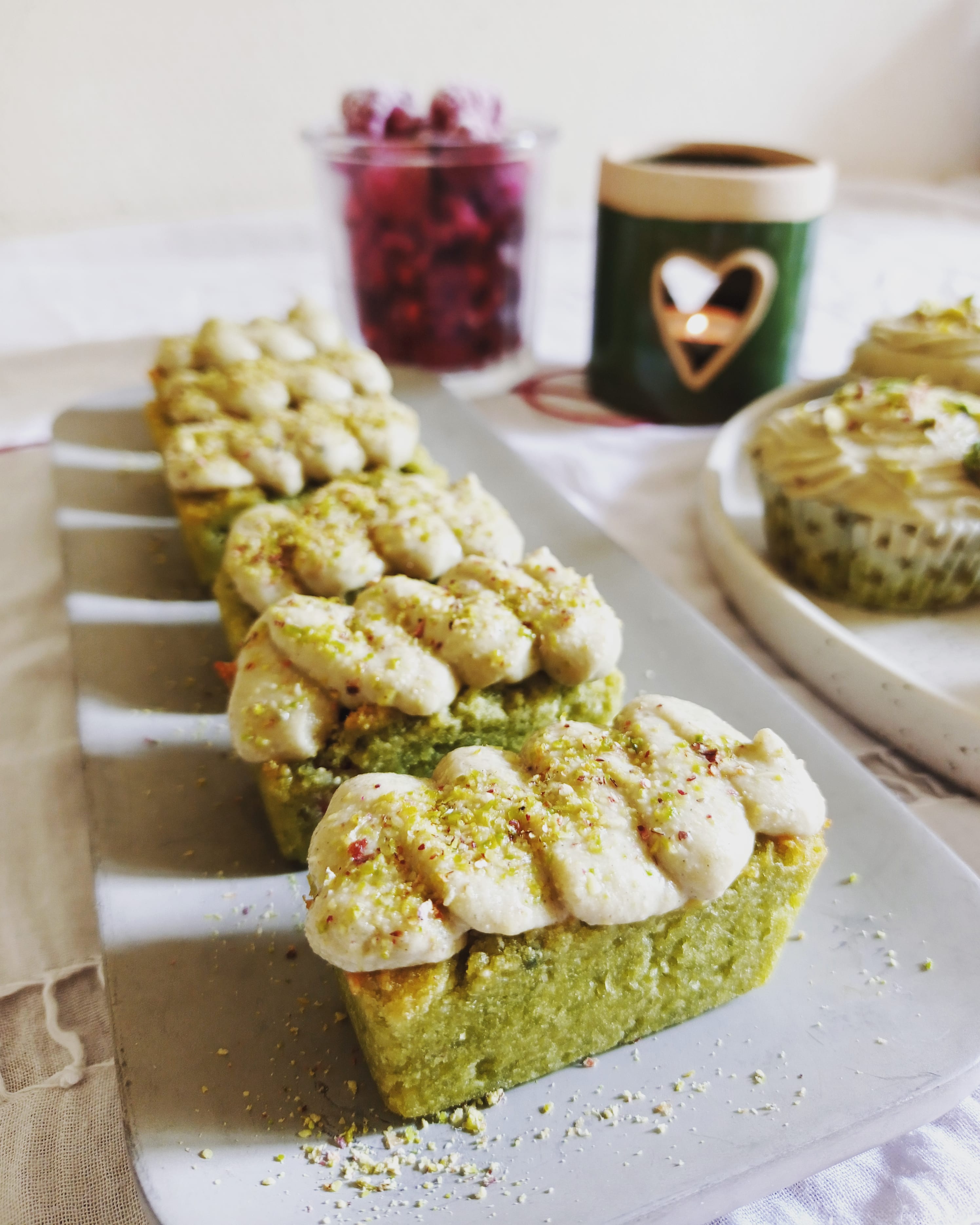 Cupcakes matcha-framboise-pistache