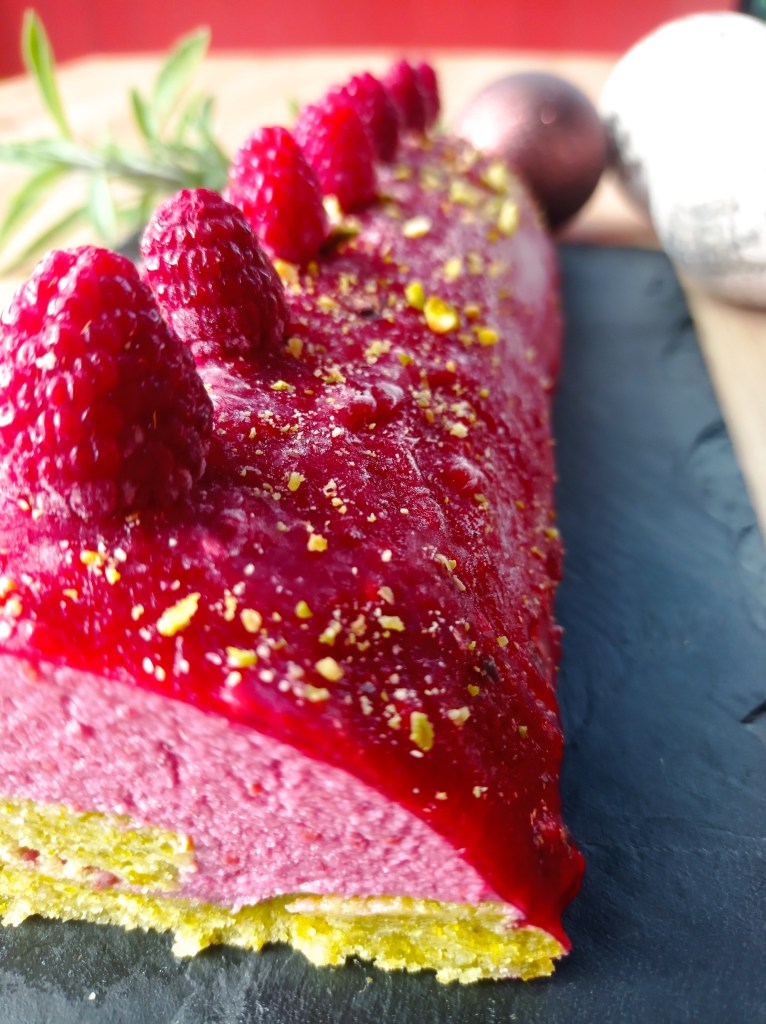 Bûche framboise-pistache sans gluten ni produits laitiers