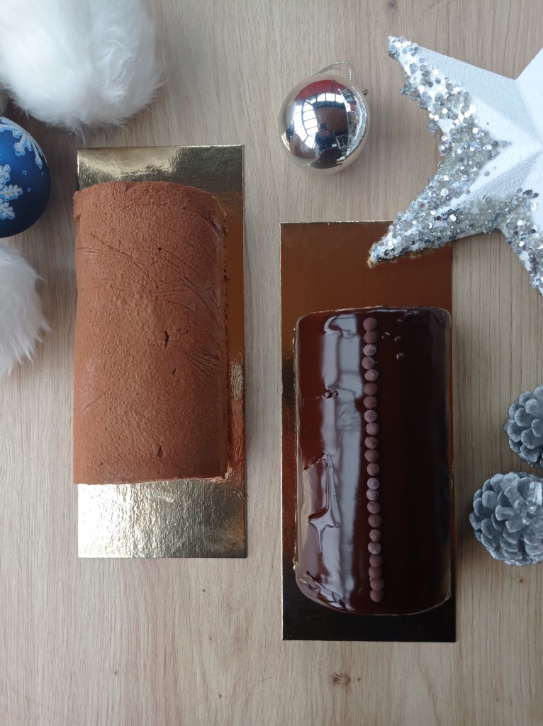 bûche paléo choco-noisette et fruits des bois