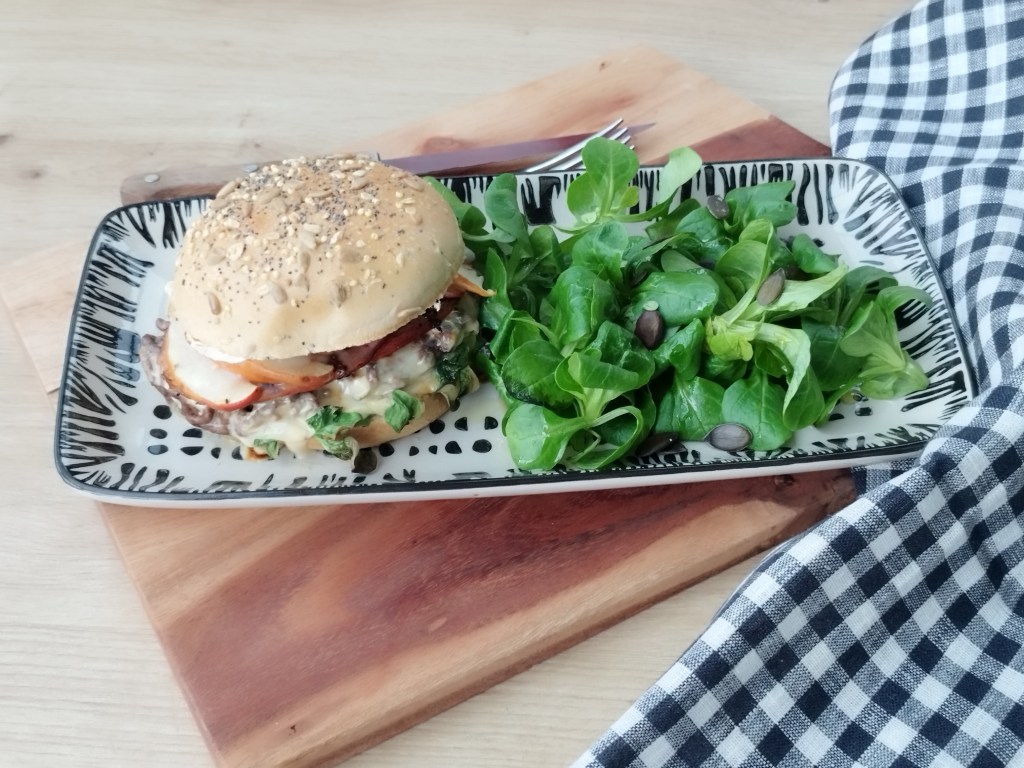 hamburger chèvre-miel-pomme
