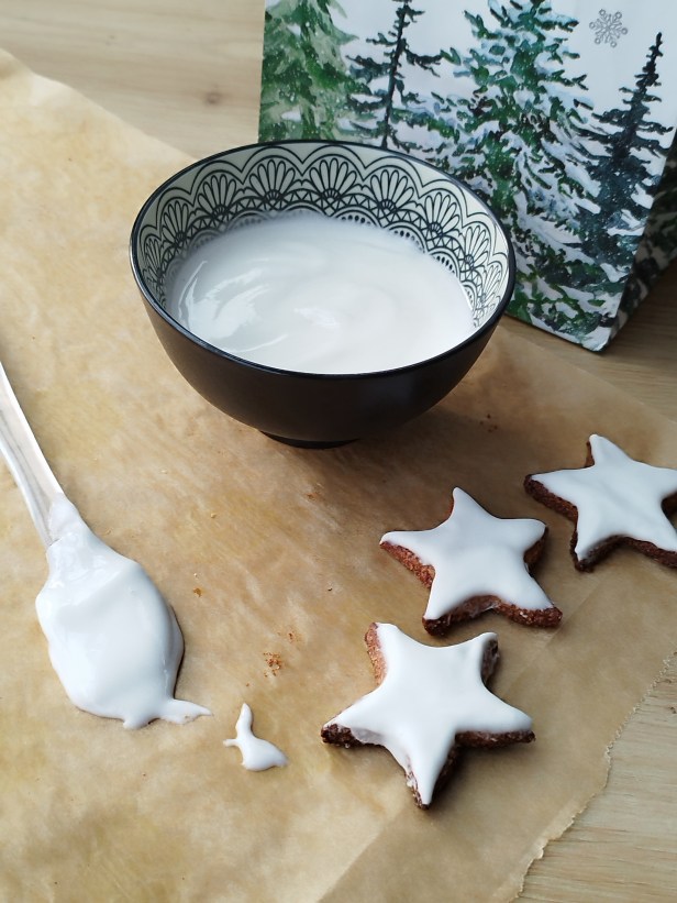 Étoiles au miel et à la cannelle sans gluten