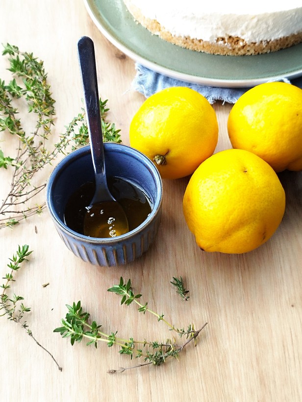 citrons bio et miel pour Cheesecake sans cuisson citron-miel-thym sans gluten
